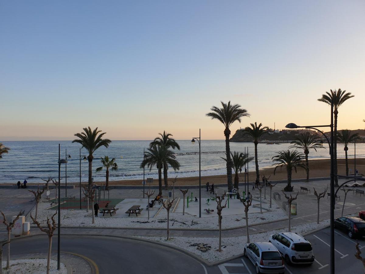 Vistas Al Mar Desde La Playa De El Rihuete En Puerto De Mazarronアパートメント エクステリア 写真